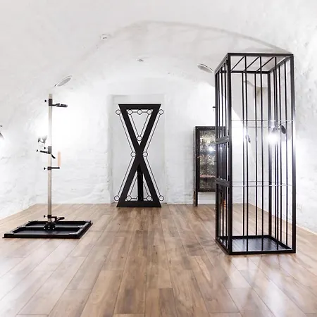 Bdsm Black *