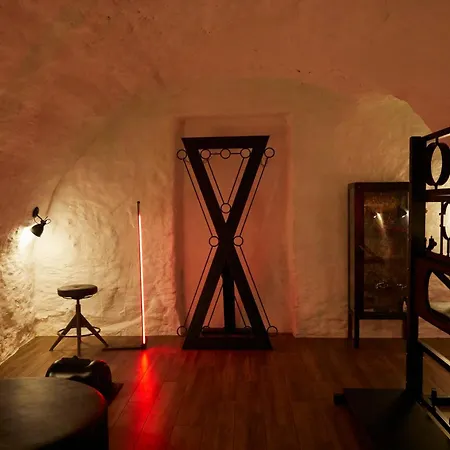 Bdsm Black Apartment *